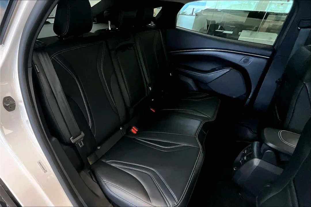 2023 Ford Mustang Mach-E - Image 19 of 21
