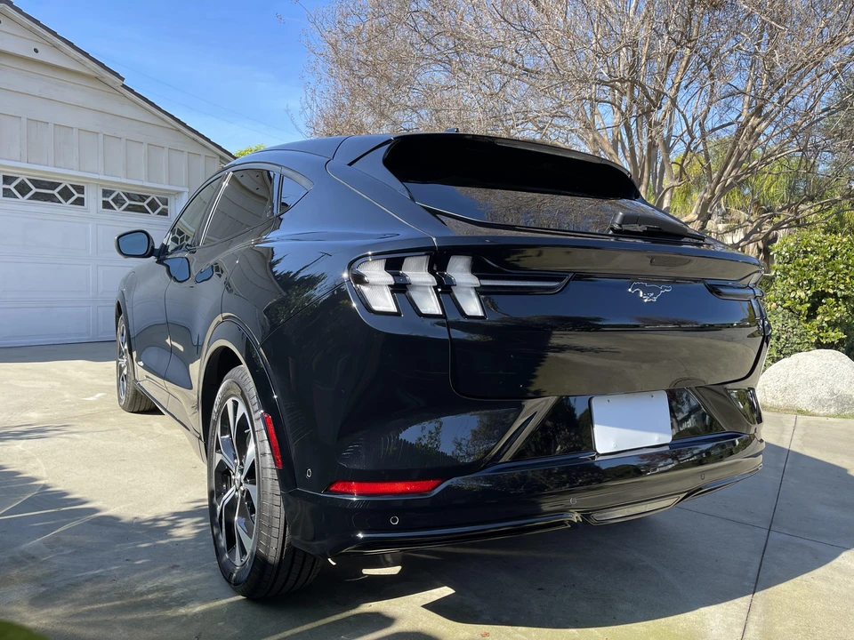 2023 Ford Mustang Mach-E - Image 20 of 31