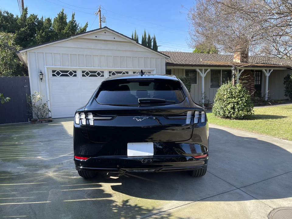 2023 Ford Mustang Mach-E - Image 23 of 31