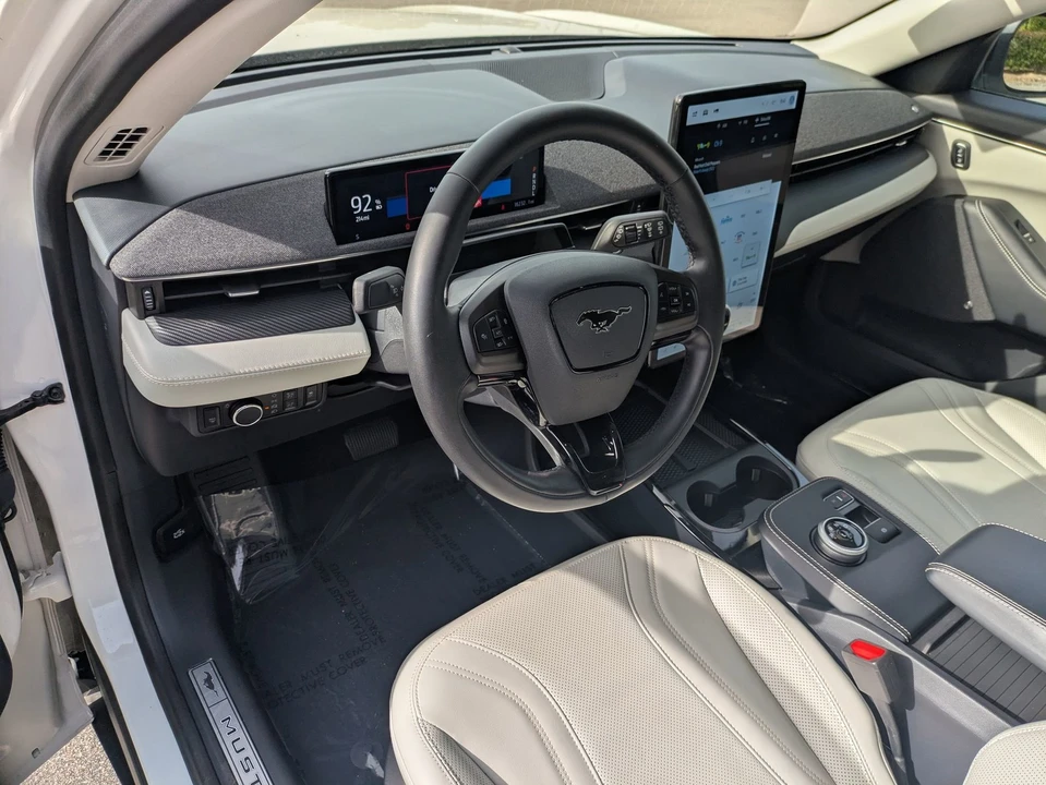 2023 Ford Mustang Mach-E - Image 15 of 21