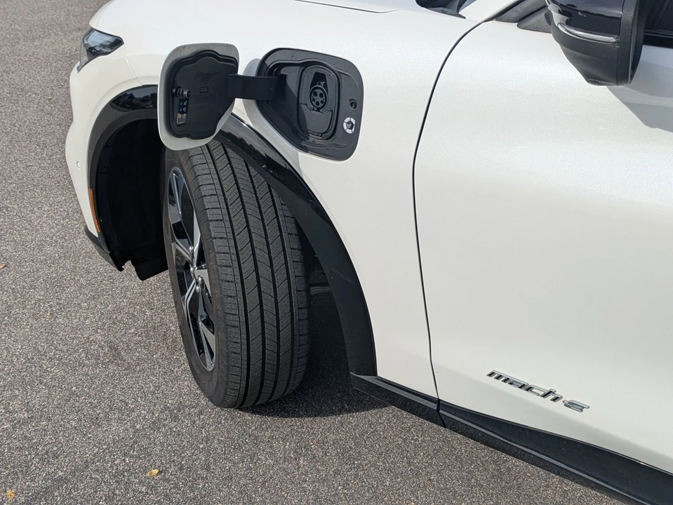 2023 Ford Mustang Mach-E - Image 12 of 21