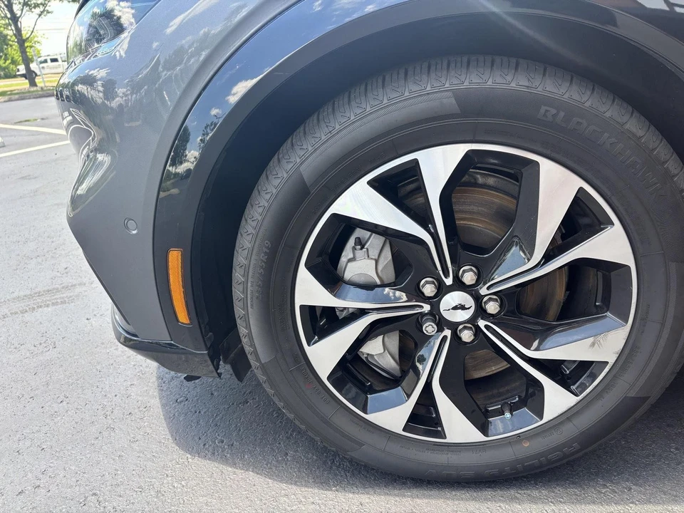 2023 Ford Mustang Mach-E - Image 12 of 28