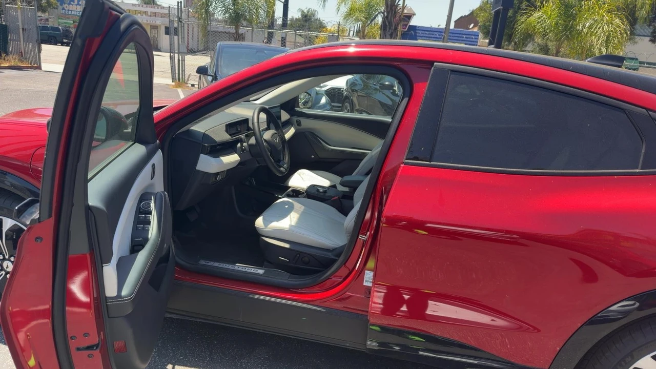2023 Ford Mustang Mach-E - Image 5 of 5