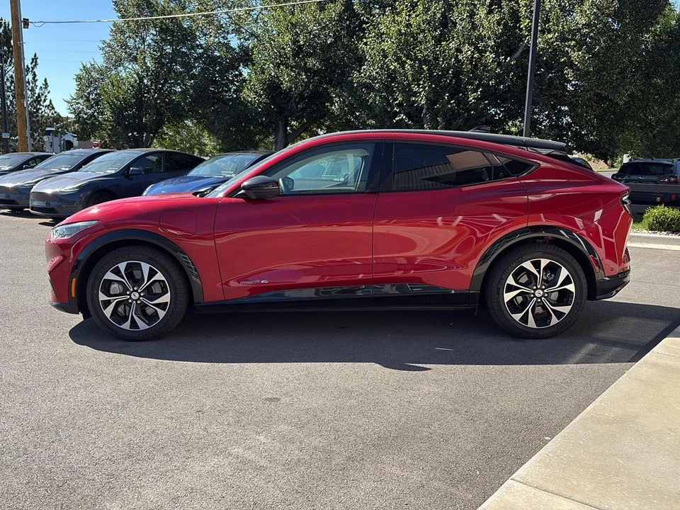 2023 Ford Mustang Mach-E - Image 5 of 27