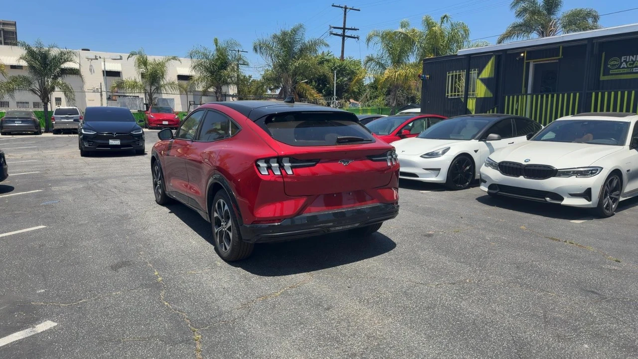 2023 Ford Mustang Mach-E - Image 4 of 5