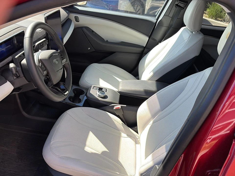 2023 Ford Mustang Mach-E - Image 15 of 27