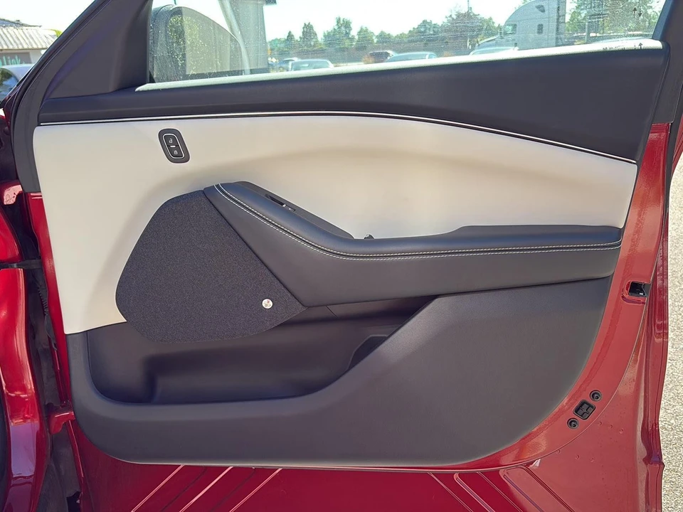 2023 Ford Mustang Mach-E - Image 11 of 27