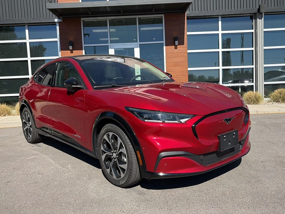 2023 Ford Mustang Mach-E - Image 2 of 27
