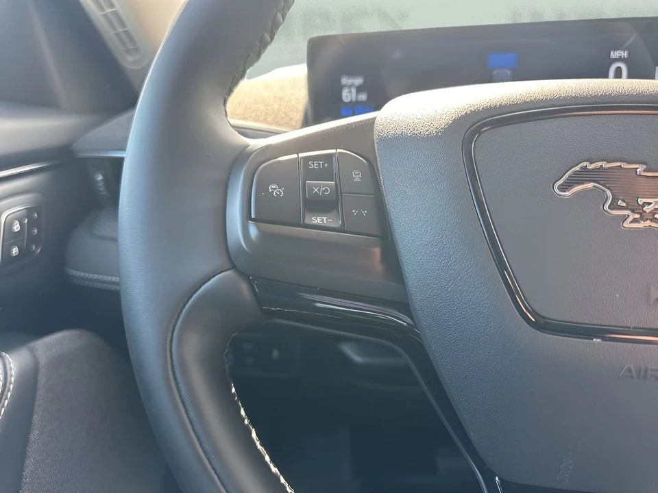 2023 Ford Mustang Mach-E - Image 15 of 31