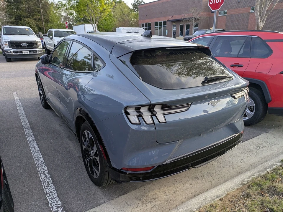 2023 Ford Mustang Mach-E - Image 4 of 4