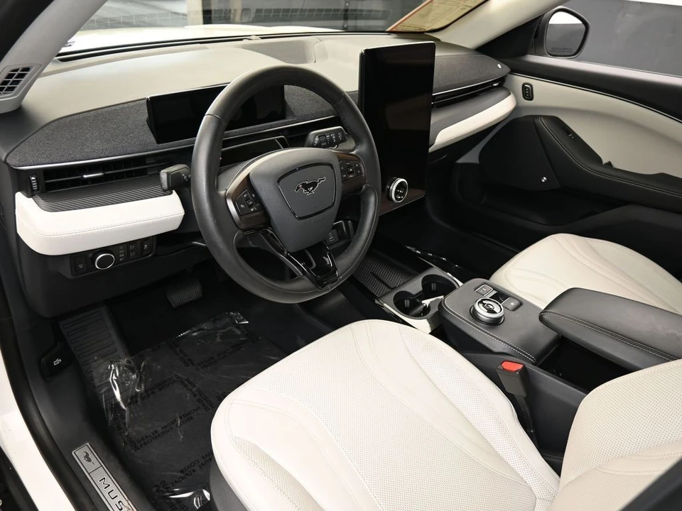 2023 Ford Mustang Mach-E - Image 10 of 12