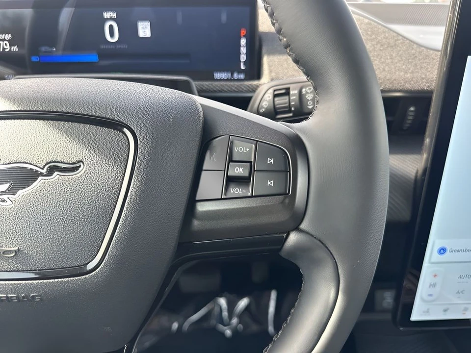 2023 Ford Mustang Mach-E - Image 17 of 21