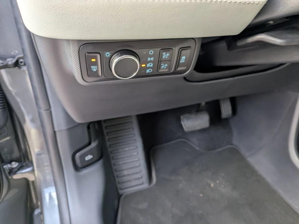 2023 Ford Mustang Mach-E - Image 18 of 21