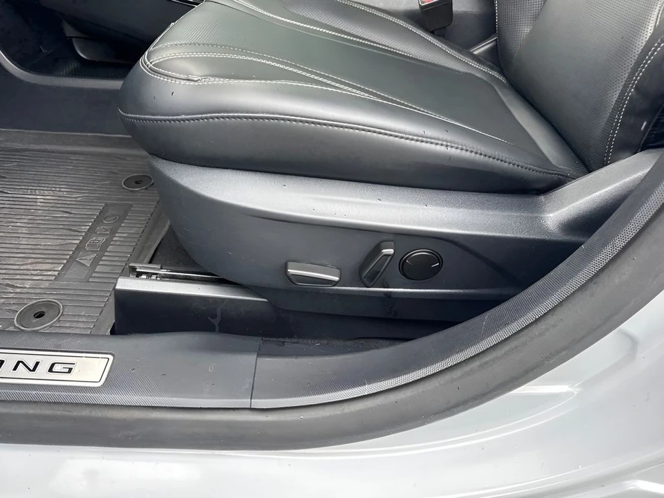2023 Ford Mustang Mach-E - Image 10 of 31