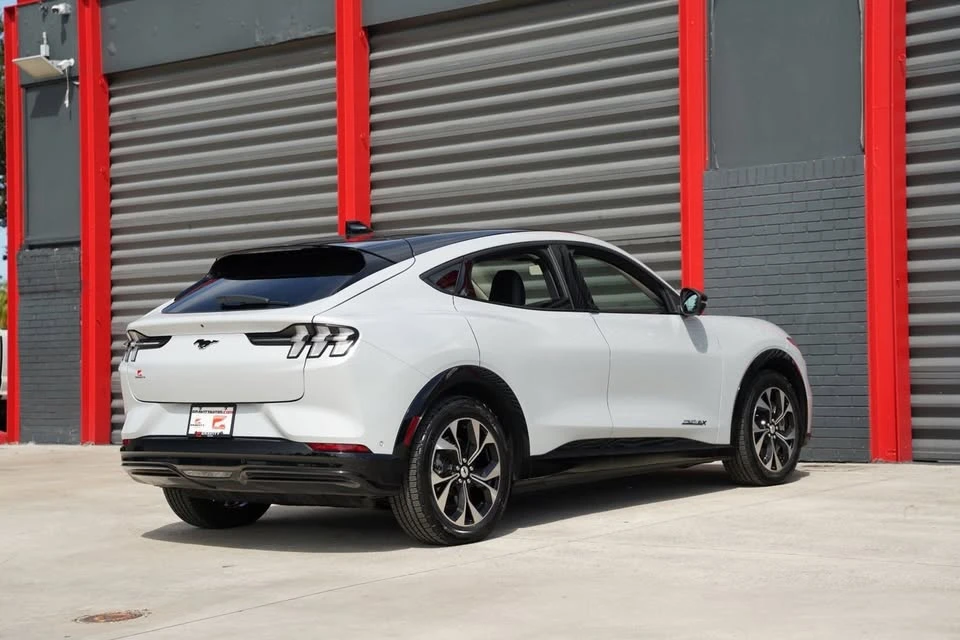 2023 Ford Mustang Mach-E - Image 9 of 20