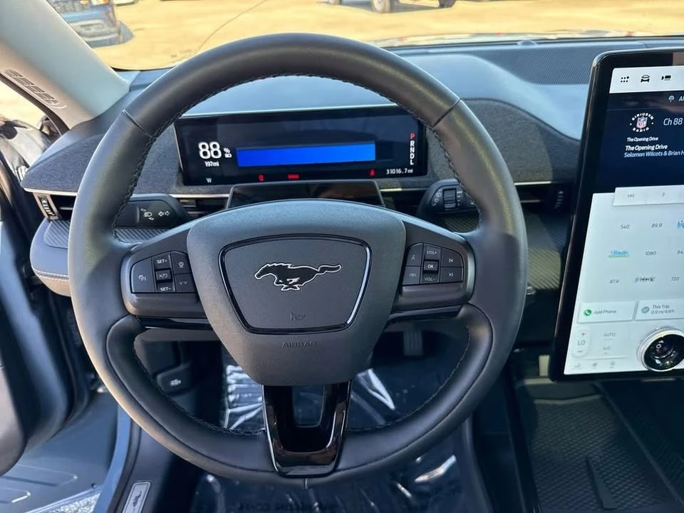 2023 Ford Mustang Mach-E - Image 11 of 20