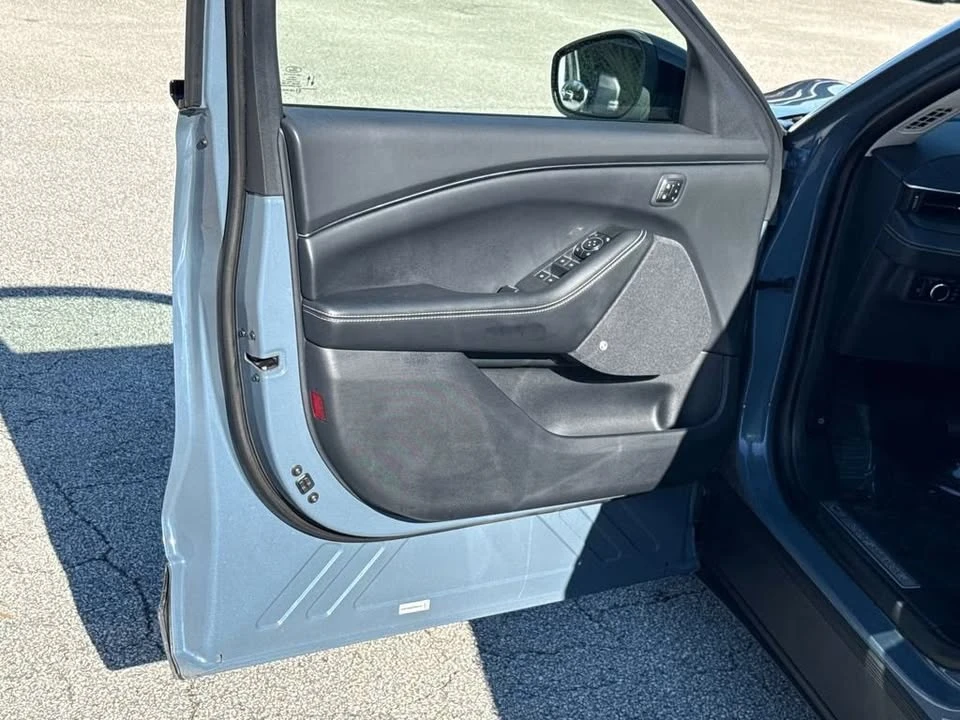 2023 Ford Mustang Mach-E - Image 10 of 20