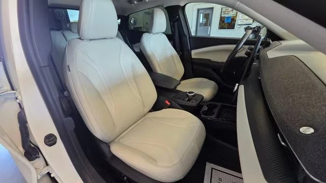 2023 Ford Mustang Mach-E - Image 11 of 19