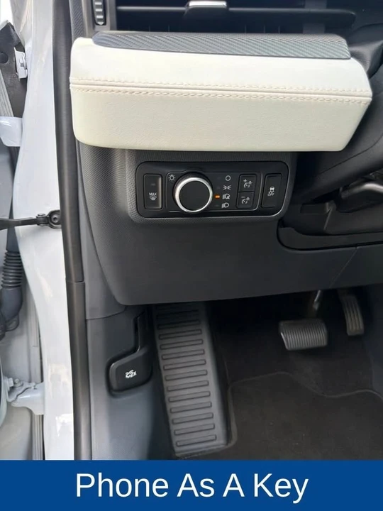 2023 Ford Mustang Mach-E - Image 14 of 20
