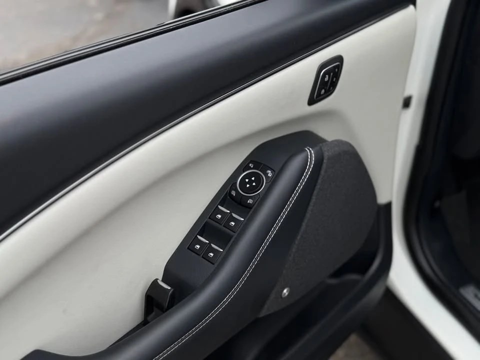 2023 Ford Mustang Mach-E - Image 14 of 20