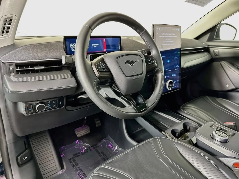 2023 Ford Mustang Mach-E - Image 10 of 20