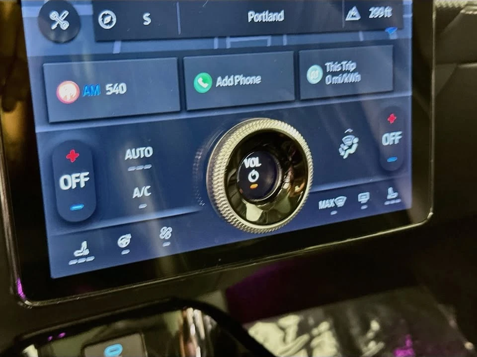 2023 Ford Mustang Mach-E - Image 17 of 20