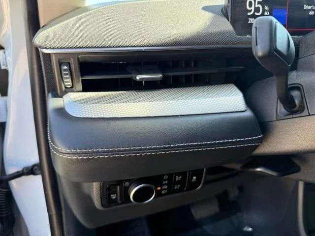 2023 Ford Mustang Mach-E - Image 13 of 20