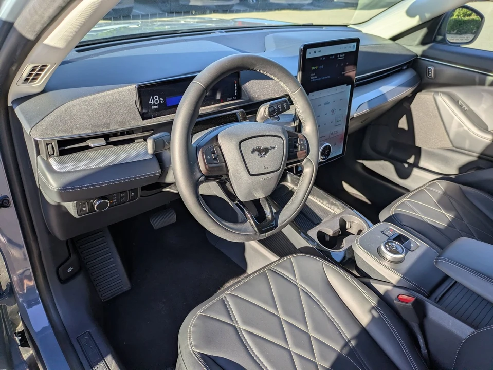 2023 Ford Mustang Mach-E - Image 15 of 31