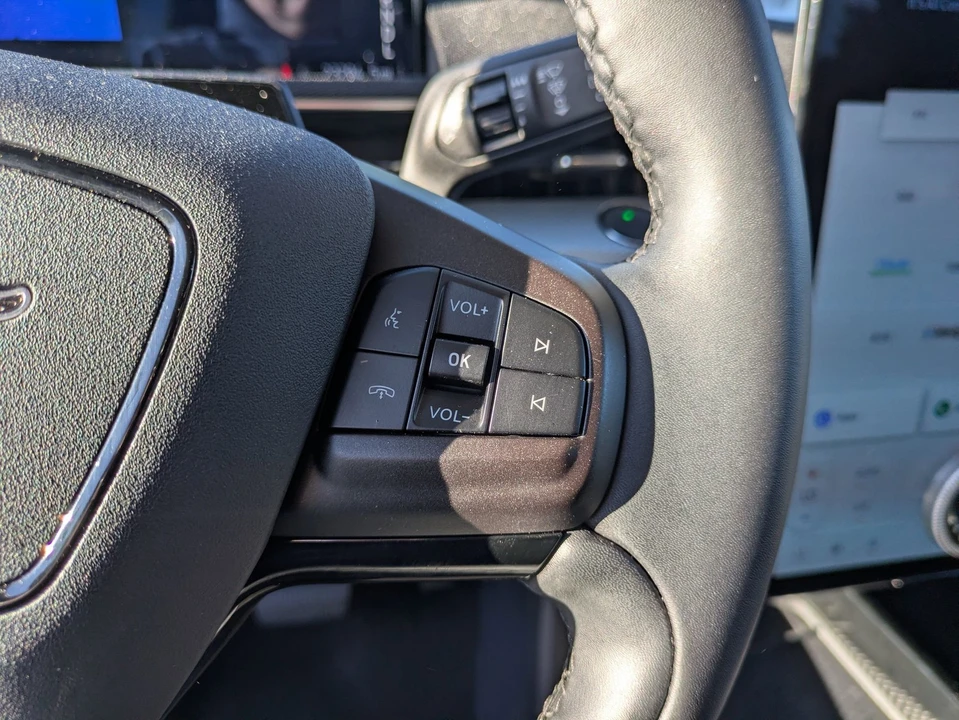 2023 Ford Mustang Mach-E - Image 20 of 31