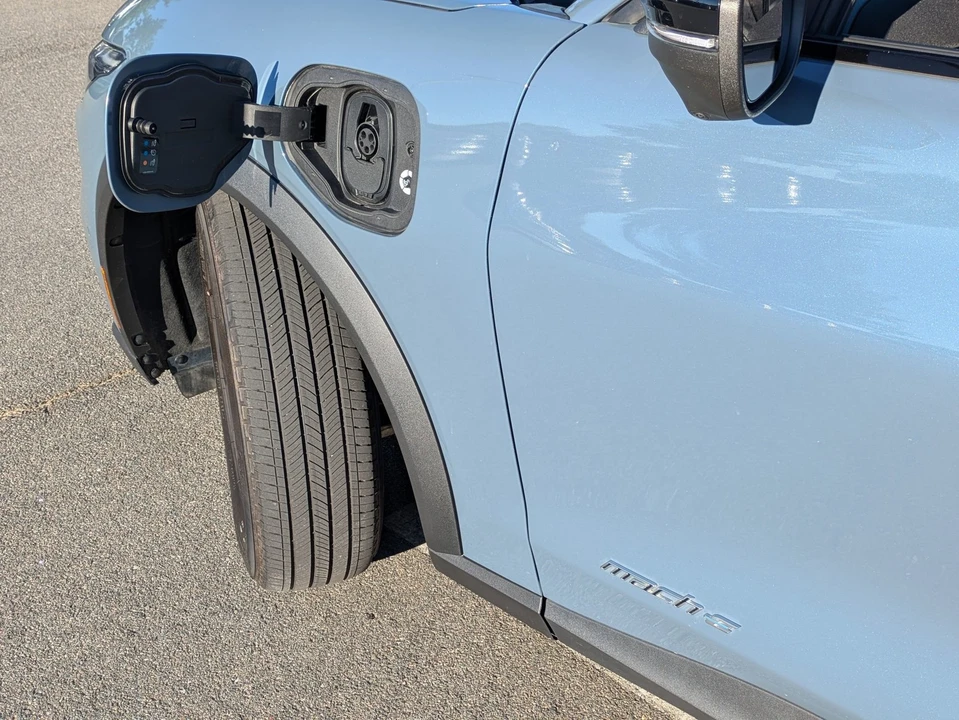 2023 Ford Mustang Mach-E - Image 12 of 31