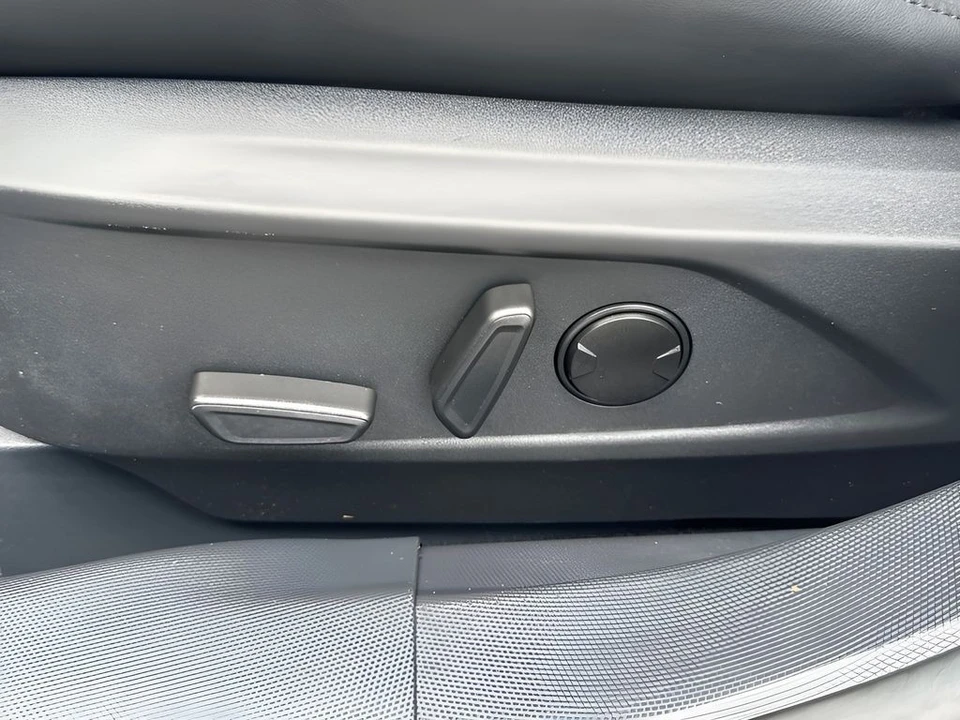 2023 Ford Mustang Mach-E - Image 11 of 31