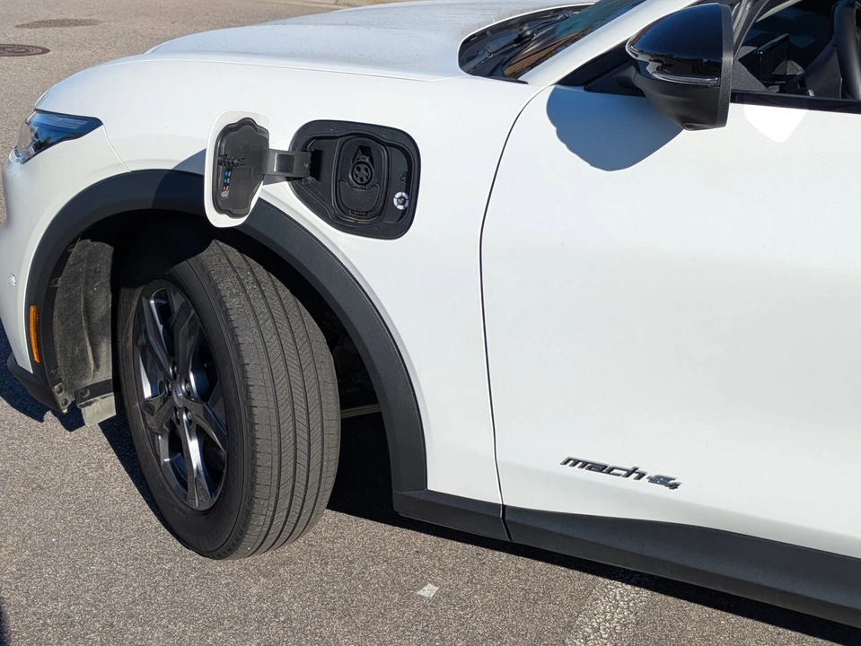 2023 Ford Mustang Mach-E - Image 12 of 21