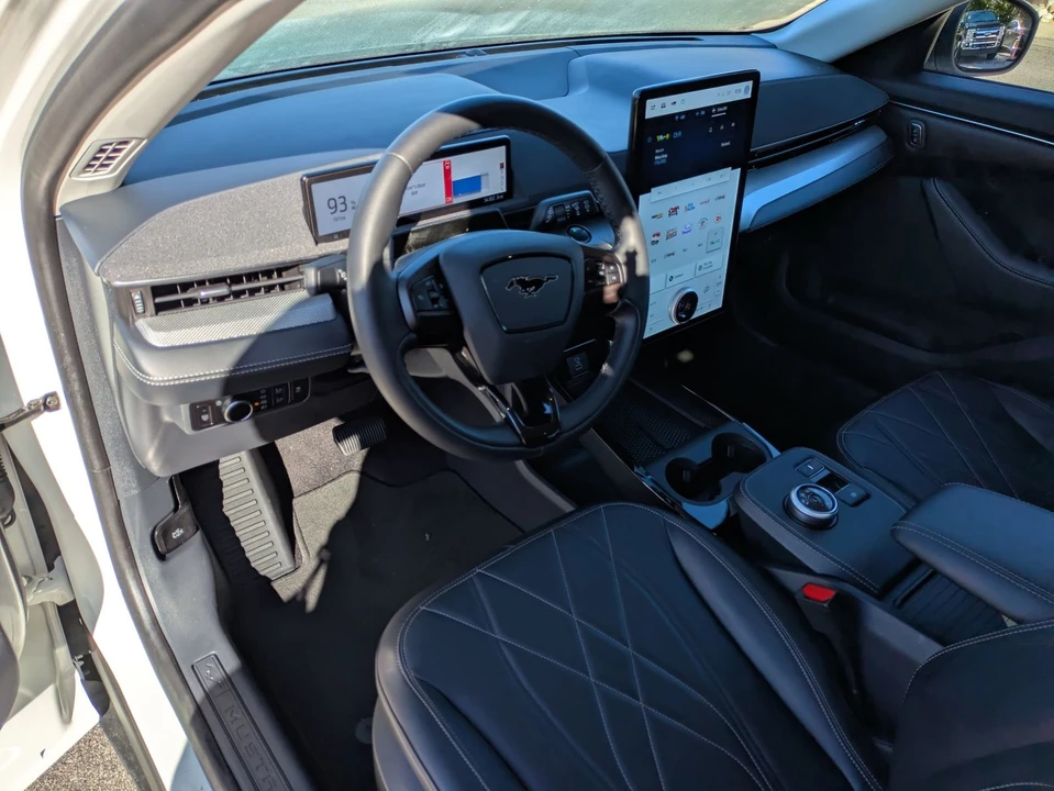 2023 Ford Mustang Mach-E - Image 15 of 21