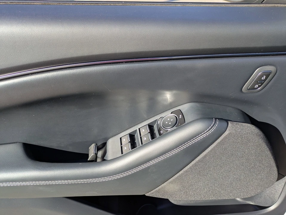 2023 Ford Mustang Mach-E - Image 17 of 21