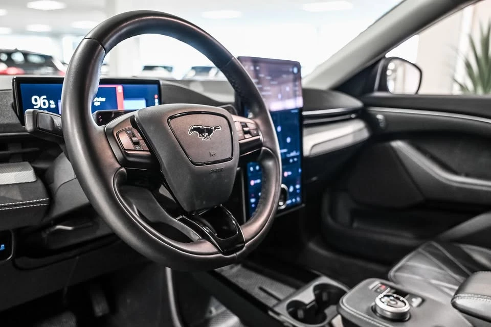 2023 Ford Mustang Mach-E - Image 18 of 20