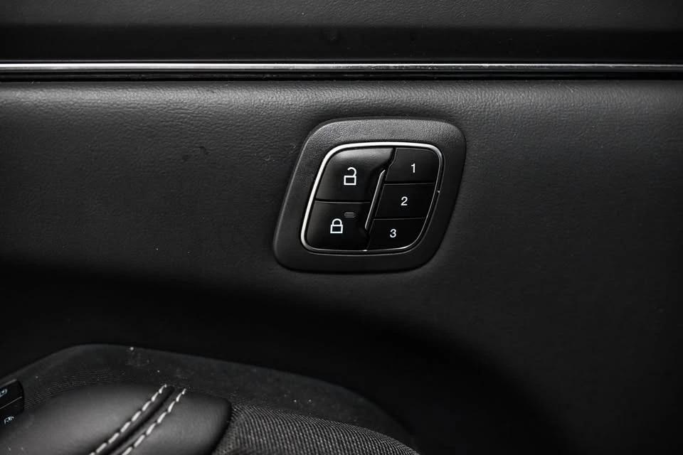 2023 Ford Mustang Mach-E - Image 19 of 20
