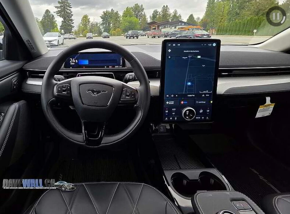 2023 Ford Mustang Mach-E - Image 15 of 19
