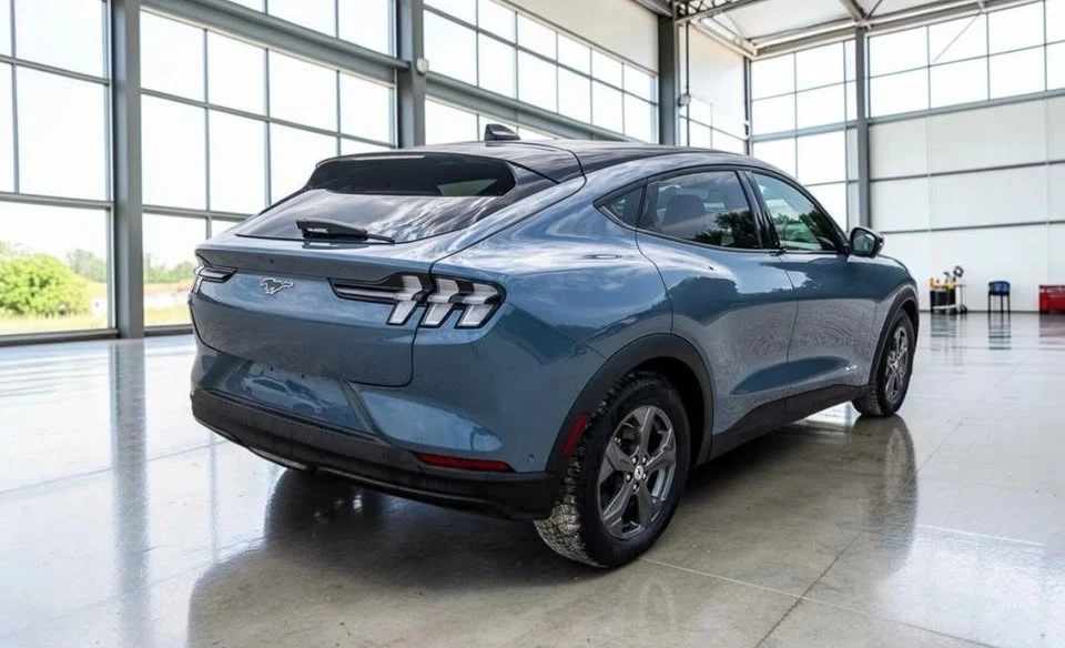 2023 Ford Mustang Mach-E - Image 6 of 14