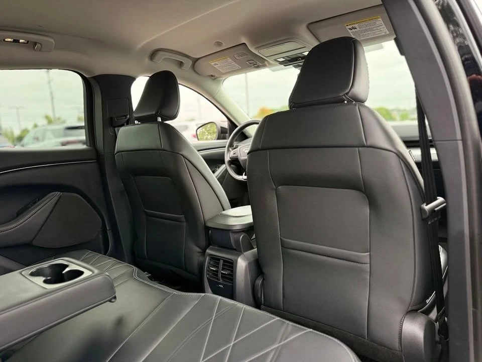 2023 Ford Mustang Mach-E - Image 19 of 20