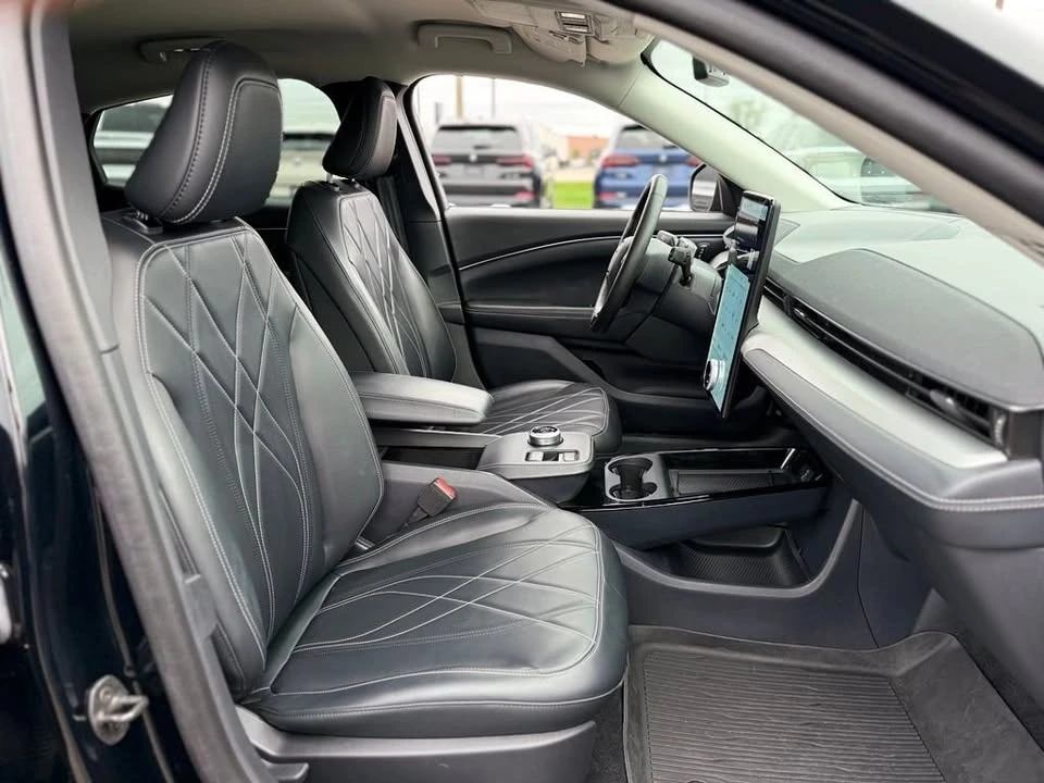 2023 Ford Mustang Mach-E - Image 16 of 20