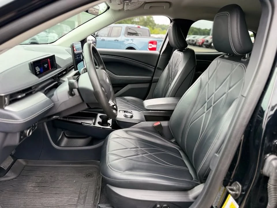 2023 Ford Mustang Mach-E - Image 13 of 20