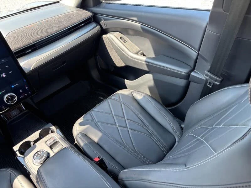 2023 Ford Mustang Mach-E - Image 16 of 20