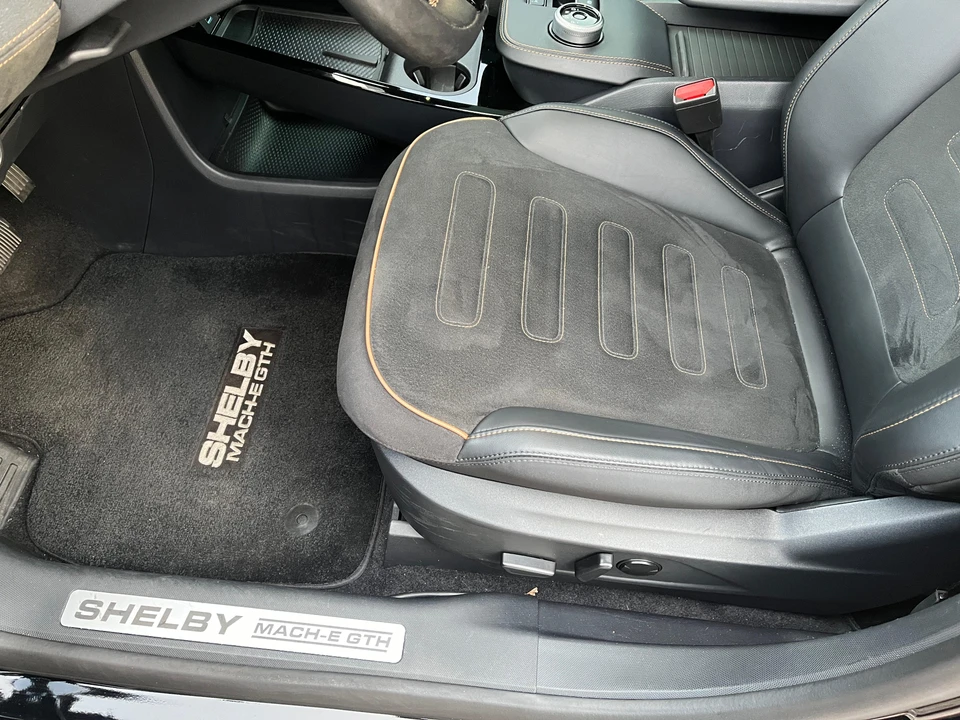 2023 Ford Mustang Mach-E - Image 28 of 31