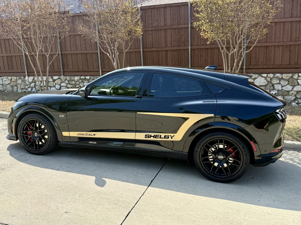 2023 Ford Mustang Mach-E - Image 29 of 31