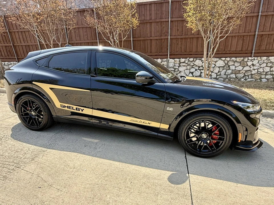 2023 Ford Mustang Mach-E - Image 17 of 31