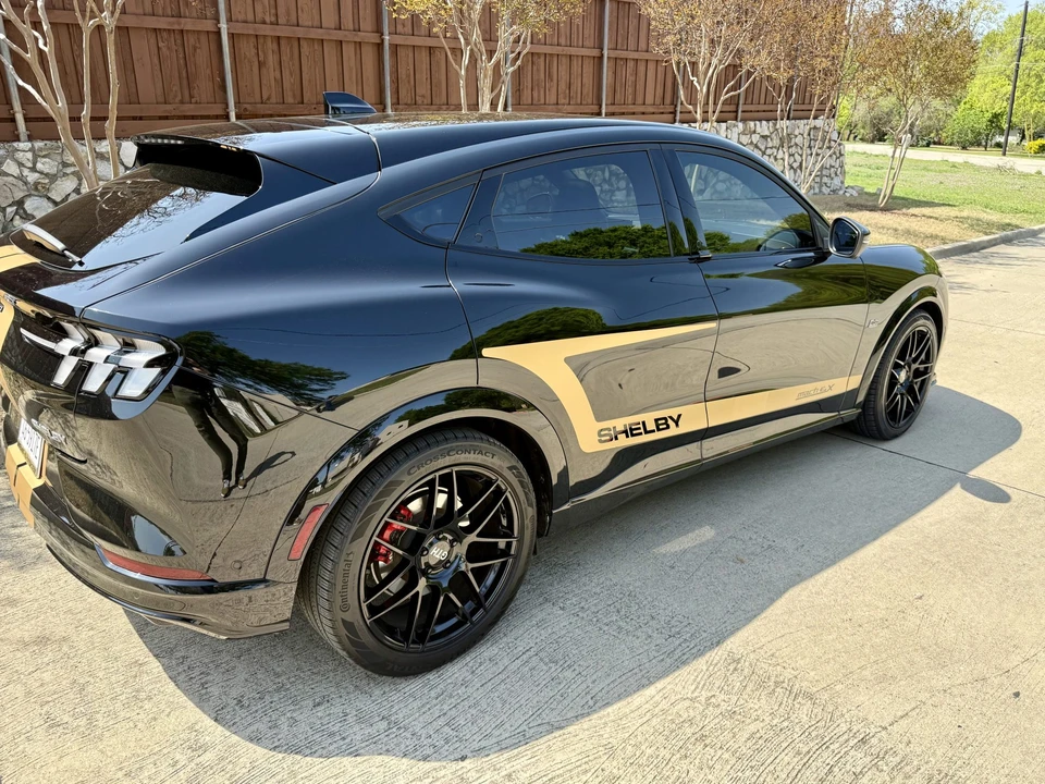 2023 Ford Mustang Mach-E - Image 21 of 31