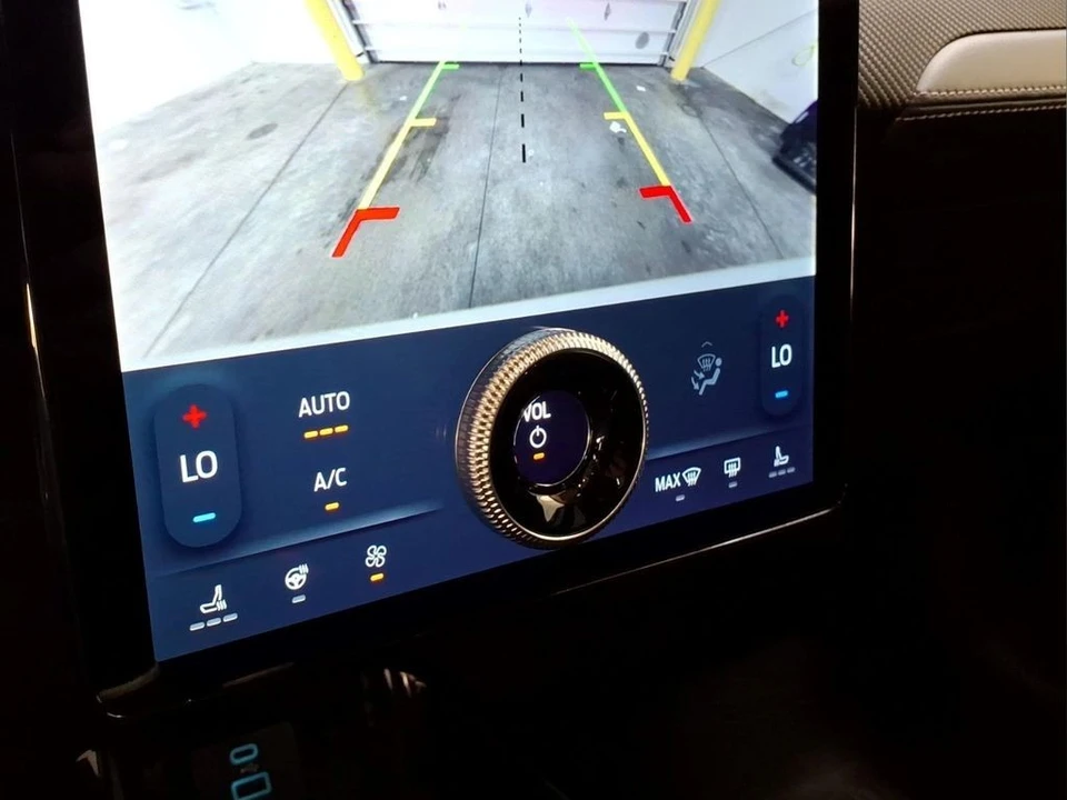 2023 Ford S550 Mustang - Image 10 of 25