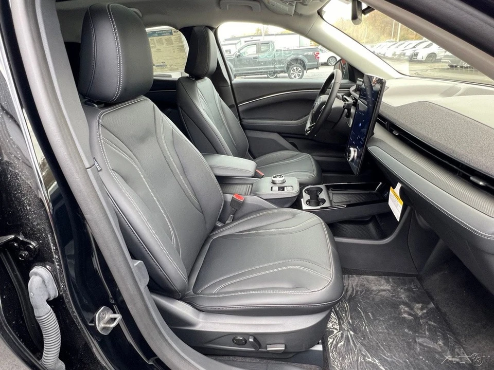 2023 Ford S550 Mustang - Image 17 of 24