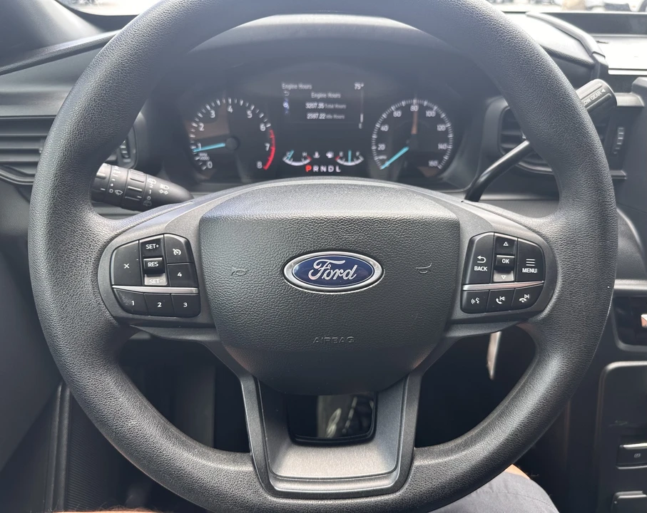 2023 Ford Explorer 6th Gen - Image 20 of 28