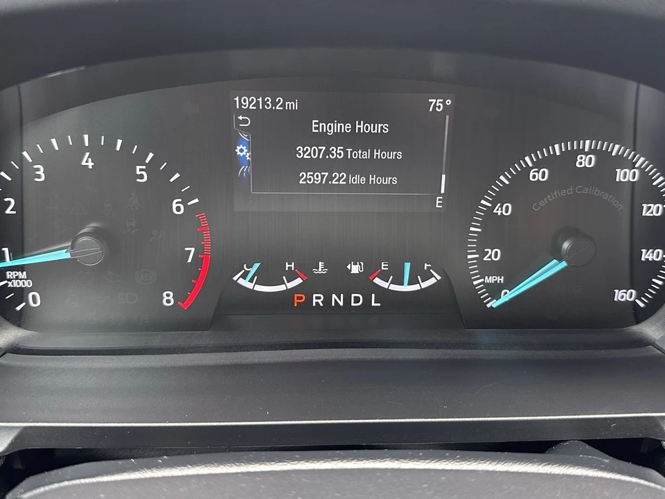 2023 Ford Explorer 6th Gen - Image 23 of 28